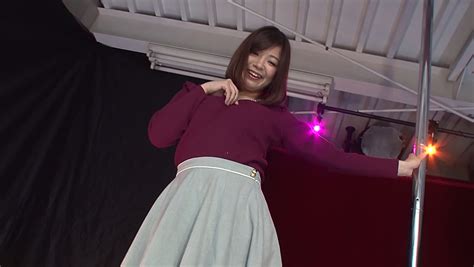 【人妻】母子ストリップショー 一転 まな板ショー RCTD-044 - アダルト動画・エロ動画 ソクミル