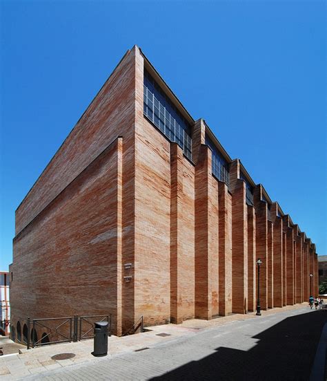 archiweb.cz - The National Museum of Roman Art