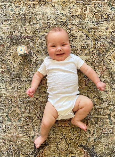 Tips for Infant Hip Dysplasia + The Pavlik Harness | The DIY Playbook