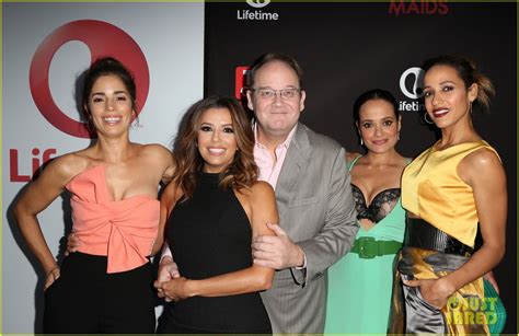 Photo: eva longoria joins devious maids cast at season 4 premiere watch ...