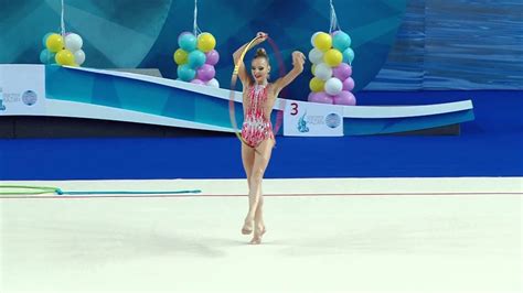 Полина Шматко обруч Юные гимнастки 2015 - YouTube
