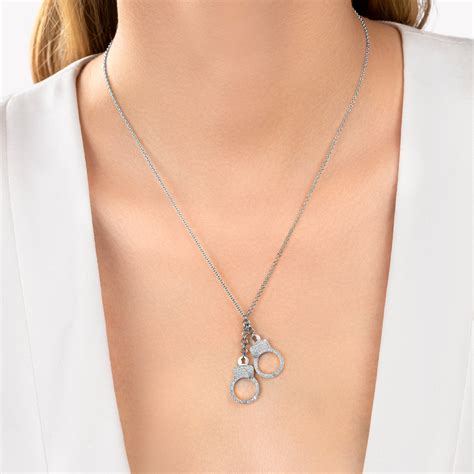 love lockdown diamond cuff necklace jacob