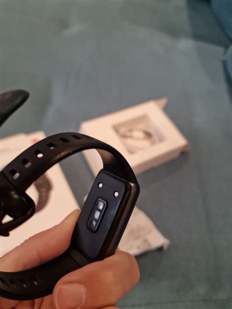 Huawei band 6 пълен комплект гр. Ямбол Граф Игнатиев • OLX.bg