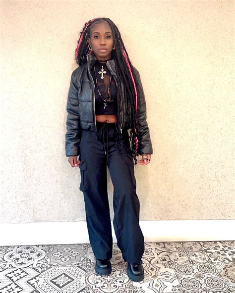 Sashana Wynter | The cold don’t bother me anymore (lies 🤣🤣) #snowseason