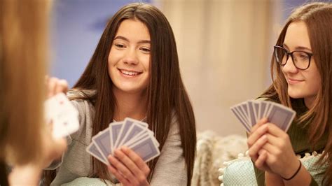 15 Fun Games for 3 People to Play - Game Rules