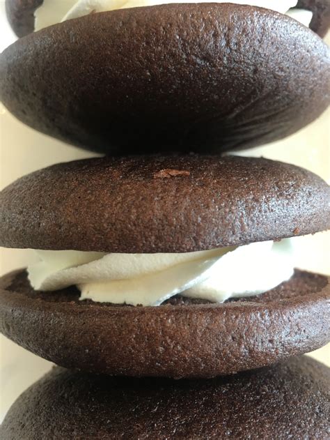 S'more's Pie — The Chocolate Goddess