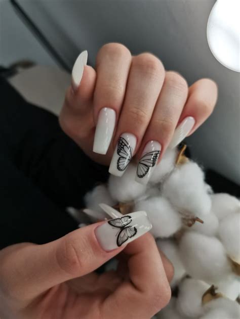 молочный маникюр | Simple nails, Gel nails, Stylish nails