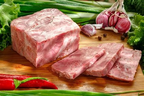 МЯСО ПРЕССОВАННЫХ ГОЛОВ | Пикабу