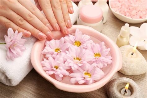 Ванночки для быстрого роста ногтей: рецепты | MedAboutMe