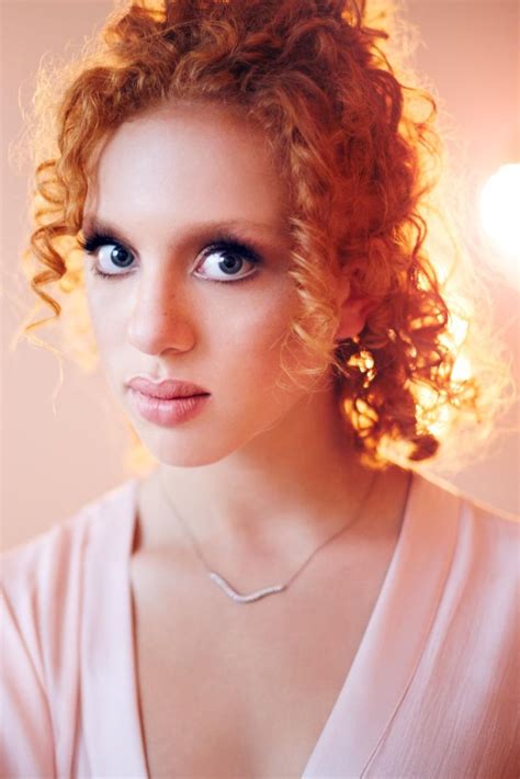 anna ermakova starportraet news bilder galade