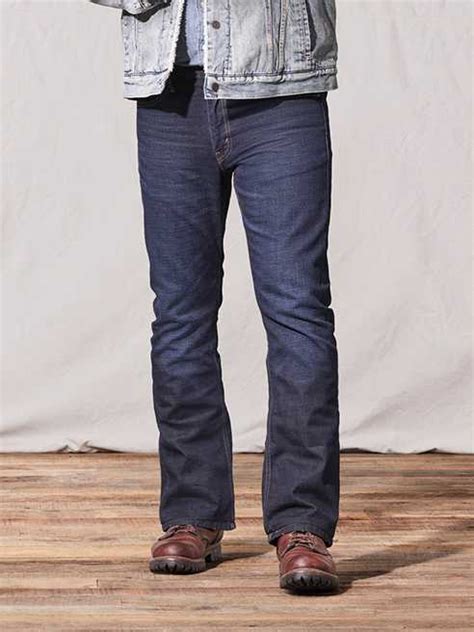 Bootcut джинсы мужские что значит