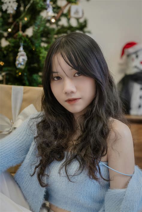 Thick Asian Girl Photos, Download The BEST Free Thick Asian Girl Stock