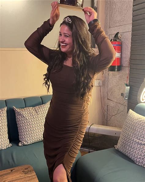 Pre bday pic ️ ️, thnku so much everyone for your lovely wishes 🥰🥰🥰