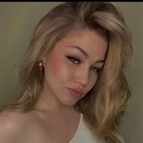 БЕЛОВА ЕВГЕНИЯ ФОТОГРАФ Первоуральск/Екатеринбург (@evbelovaaa) on Threads