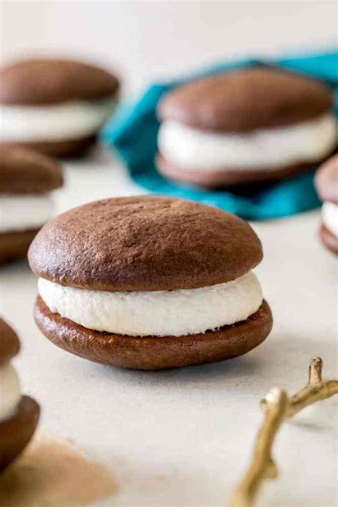 Authentic Amish Whoopie Pies – Visit The Amish