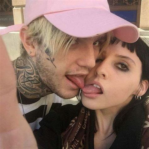 Pin on LIL(S) | Lil peep girlfriend, Lil peep live forever, Lil peep ...