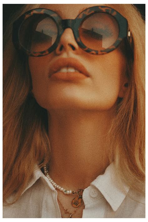 Andia on Behance