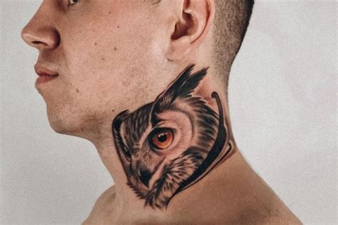 Идеи мужских тату на шее - фото | VeAn Tattoo