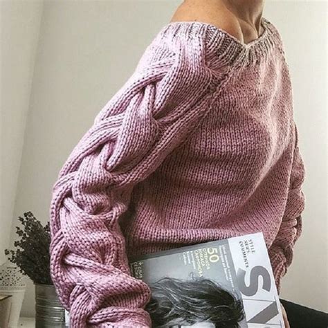 Модные женские свитера