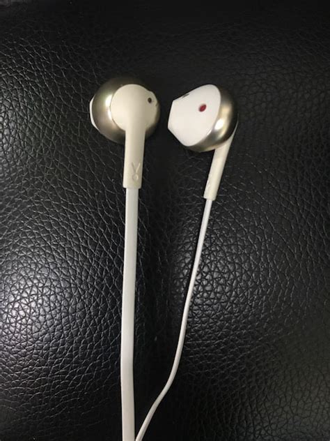 JBL T205 Earbuds Review