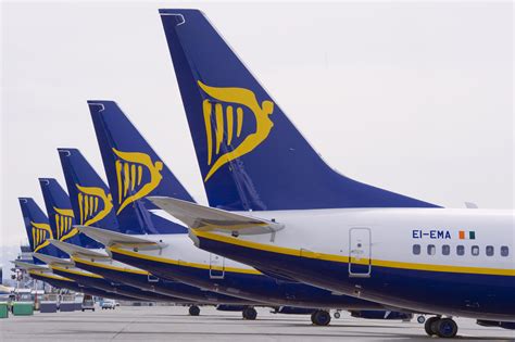ryanair da verona nuovo volo  siviglia