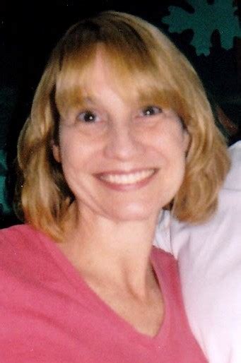 Carolyn Warmus Health: The Truth About Her Facial Paralysis