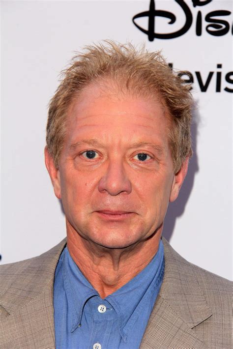 LOS ANGELES, MAY 19 - Jeff Perry at the Disney Media Networks