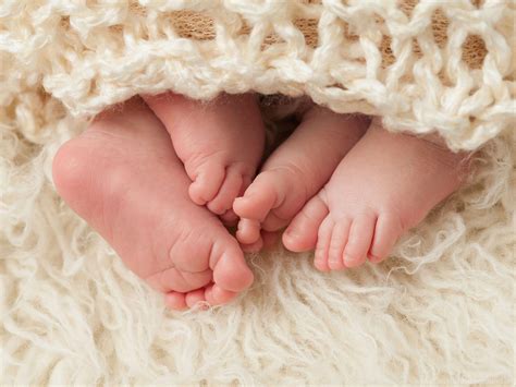 Baby Feet Wallpapers - Top Free Baby Feet Backgrounds - WallpaperAccess