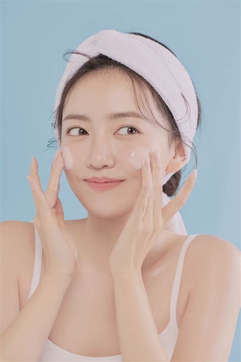 LANEIGE_Beauty on Behance | Skincare products photography, Beauty hacks ...
