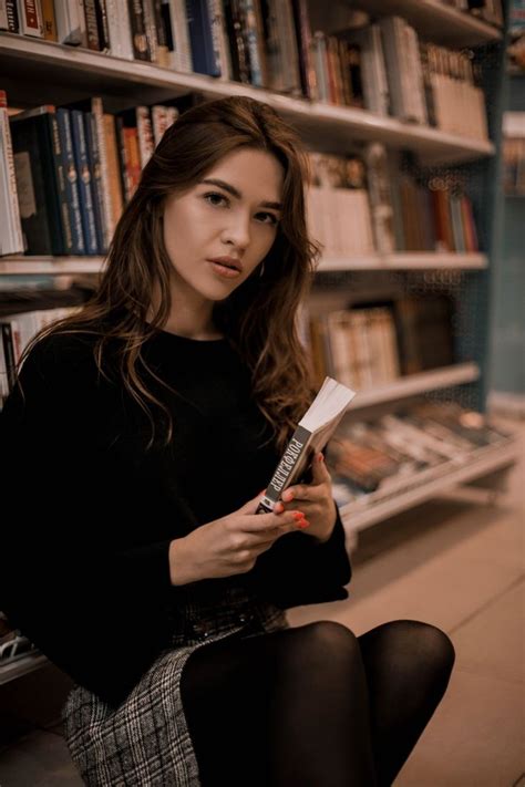 фотосессия книжный идея | Фотосессия, Фотограф, Идеи для фото