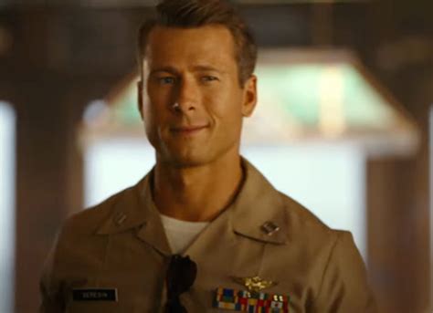 'Top Gun: Maverick' Star Glen Powell Unpacks How Tom Cruise Convinced ...