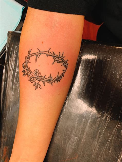 Crown of Thorns Tattoo | Tattoos, Heart tattoo, Thorn tattoo