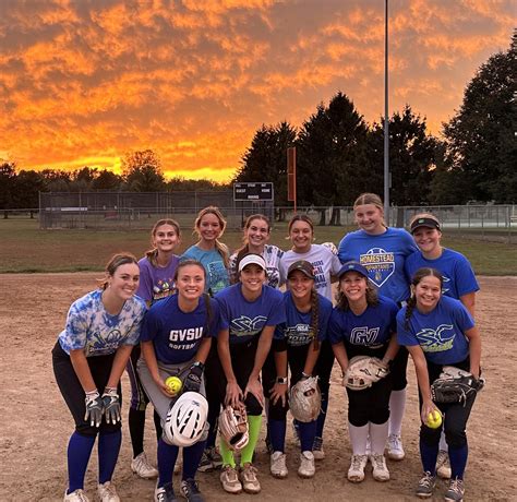 Indiana Shock Travel... - Indiana Shock Travel Softball