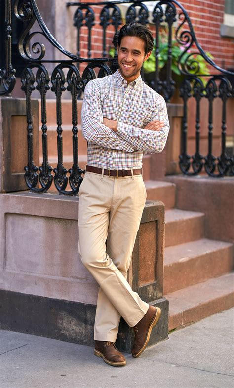 A Complete Guide to Chinos for Short Men | Peter Manning NYC – Peter