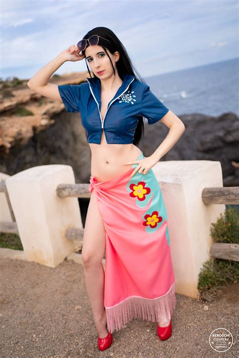 Nico Robin One Piece Outfit : One Piece: Nico Robin’s 10 best outfits
