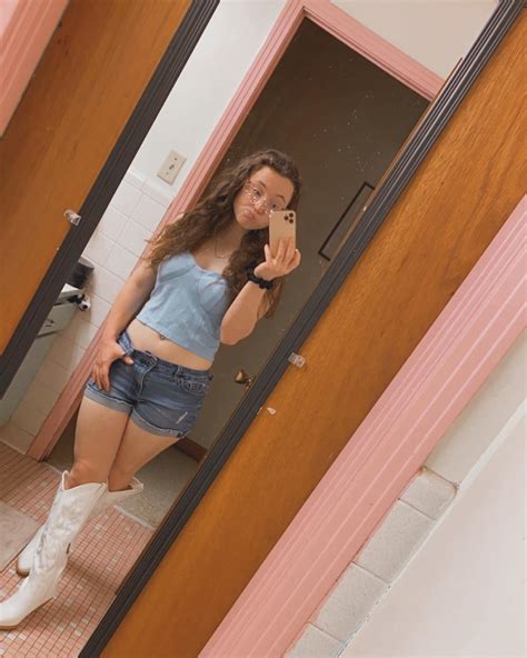 Taylor Kerry | 🩵 | Instagram