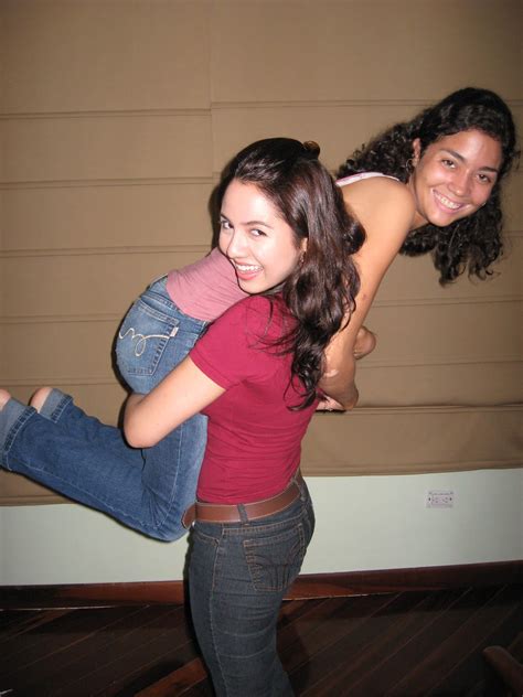 Lift and carry: фотографии в высоком качестве