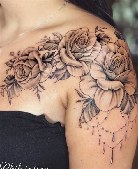 ladies flower shoulder tattoos 4