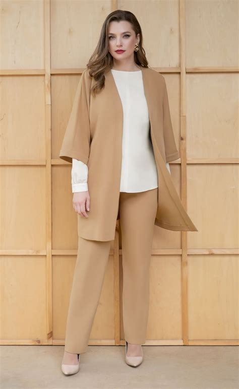 Plus size clothing ideas | Clothes, Ladies tops fashion, Clothes for women