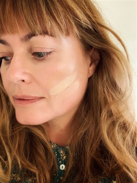 Almay Skin Perfecting Comfort Matte Foundation Review – In My Bag