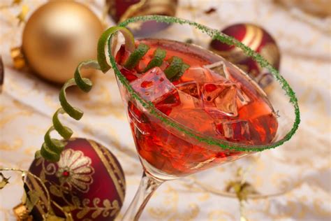 29 Best Christmas Cocktails to Make