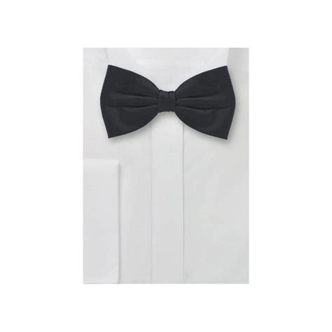 Handmade Silk Bow Tie in Black - Ties-Necktie.com