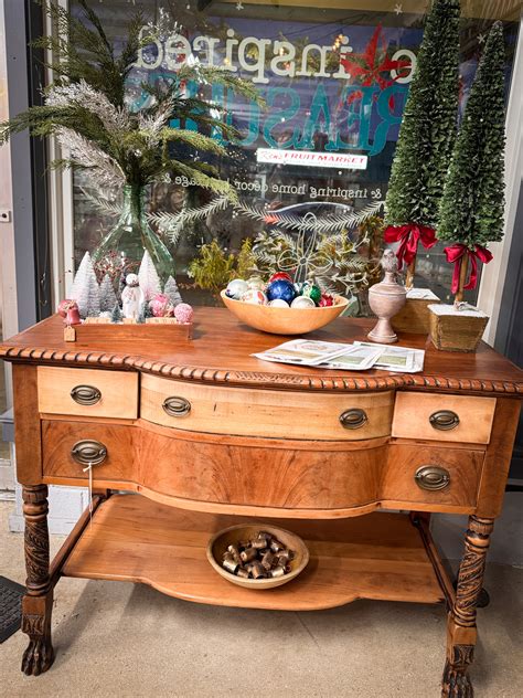 River Alley Shoppes - We are live at 7! Can’t wait to see you tonight