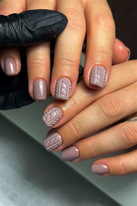 Snowflakes and Sparkle: Unveiling 50 Winter Nail Ideas - Nailustrous