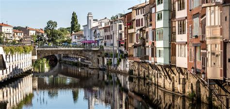 places  stay  castres france  hotel guru
