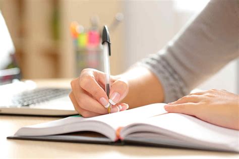 How to Write a Winning Scholarship Essay: A Detailed Guide - Ghana ...