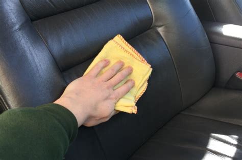 Autoglym Leather Care Balm – Product Review | Car & Classic Magazine