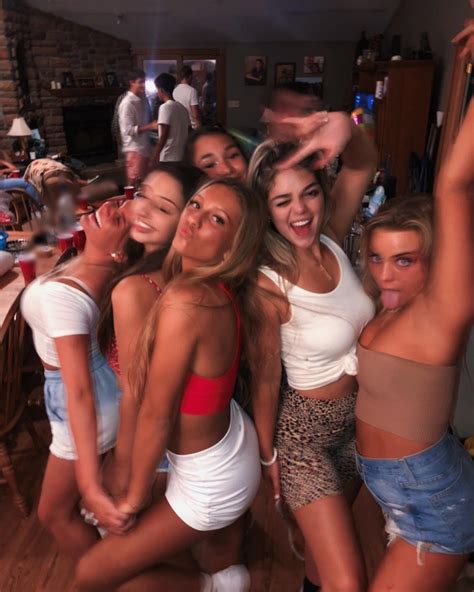 audi stong | the girls | Instagram