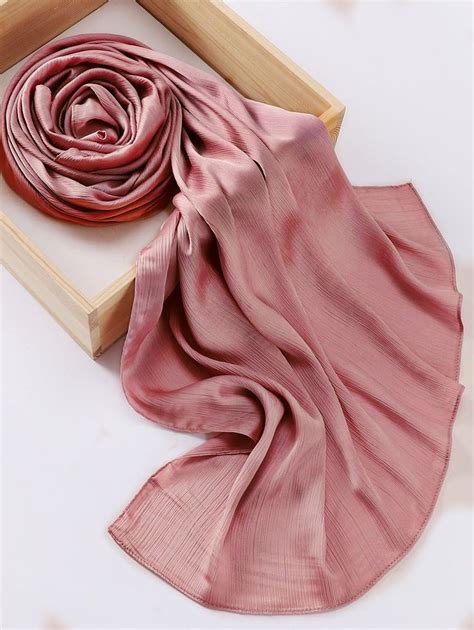 elegant pink silk scarf gift ideas  fashion lovers   style