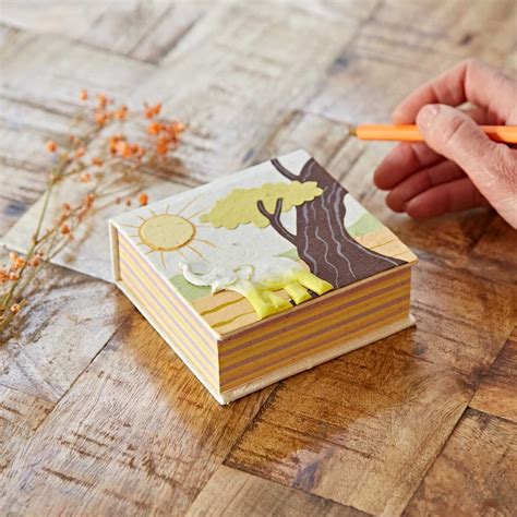 Elephant Dung Note Cube | Natural | 100 Sheets of Coloured Recycled